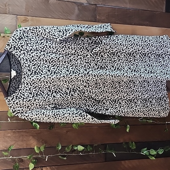 H&M Dresses & Skirts - H&M Long Sleeve Dress Size L